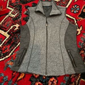 Gray Kuhl M Vest
